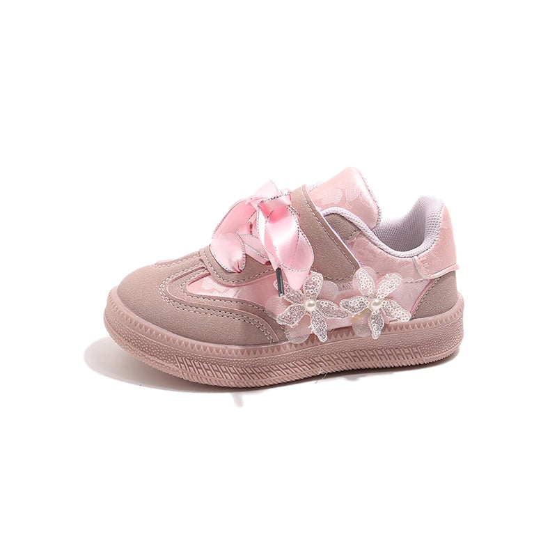 Girls Non-Slip Skate Sneakers - Kidnor