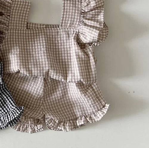 Summer Baby Lattice Clothing Set ,Tee and Shorts 2Pcs Girls Outwear Suits