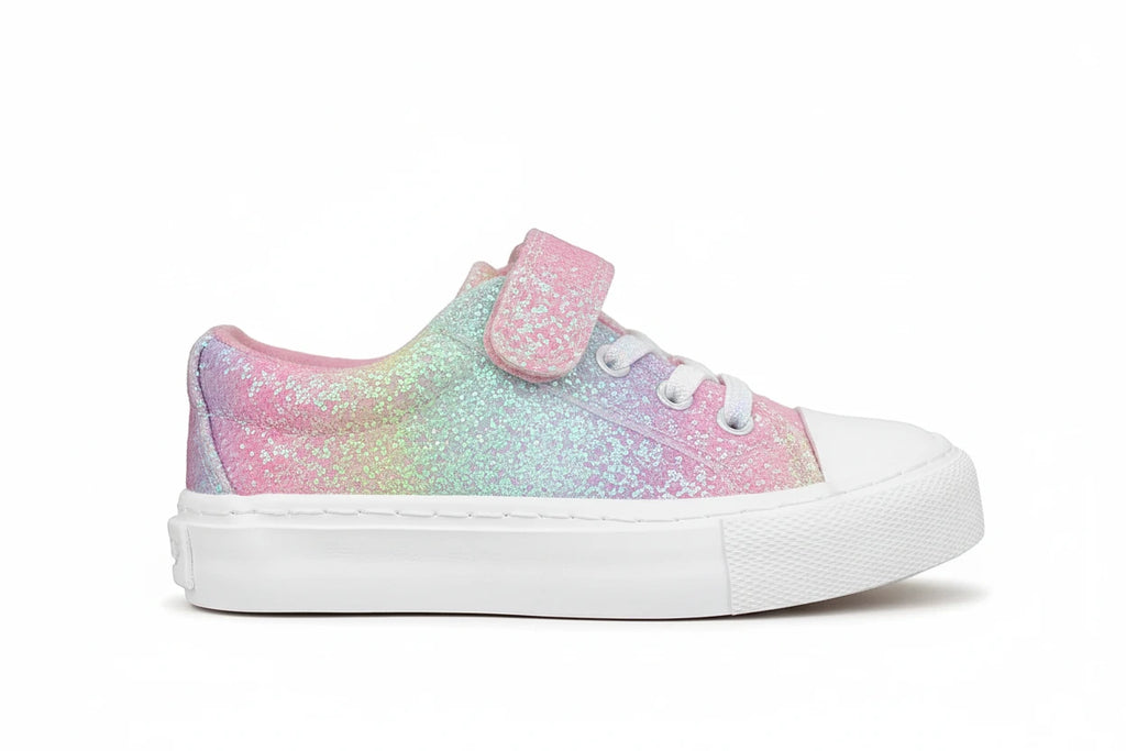 Kids Sneakers - Lightweight Breathable Walking Shoes for Girls